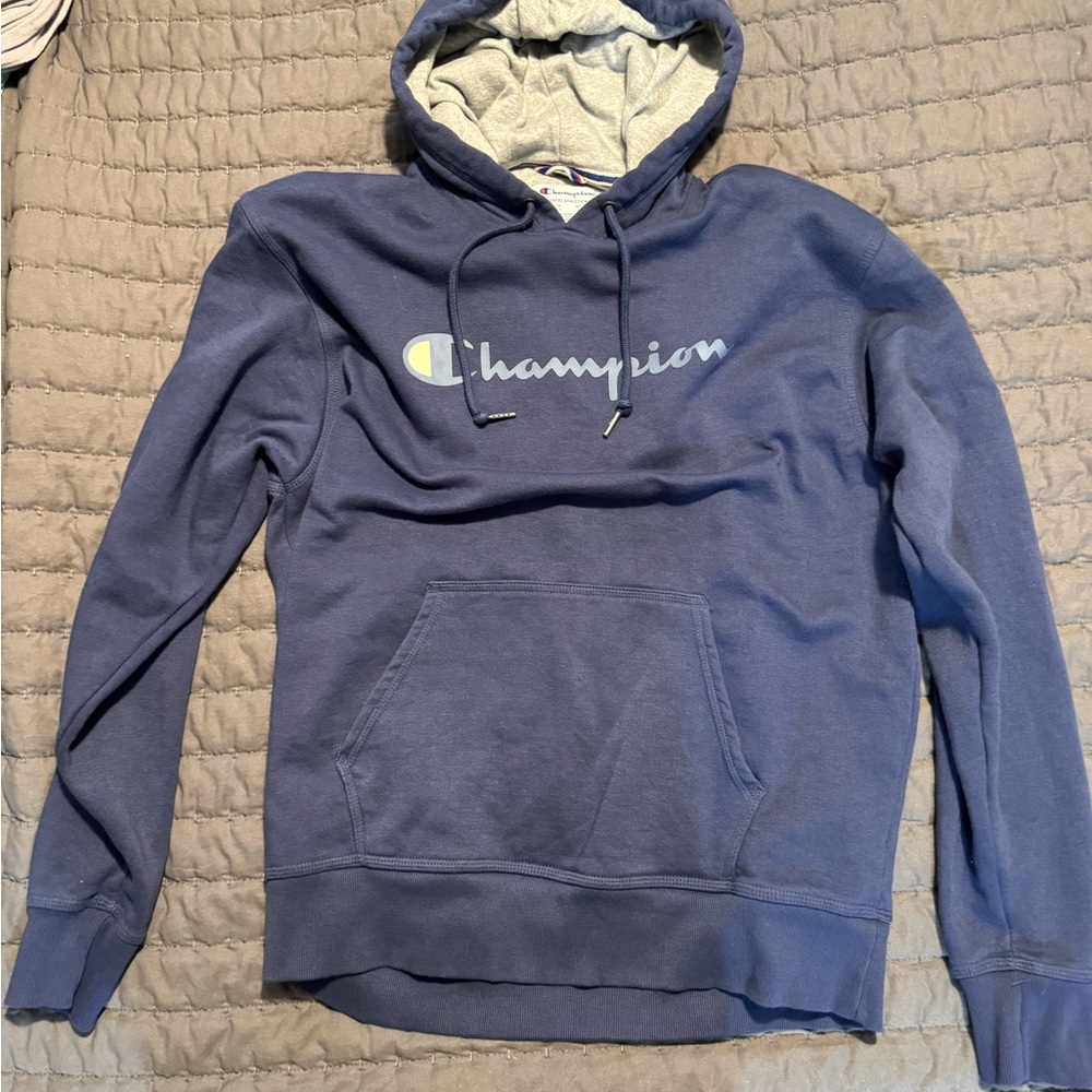 Champion Men’s Hoodie Like New Large